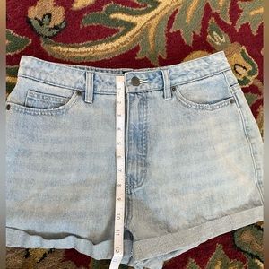 RVCA High Roller light wash Shorts